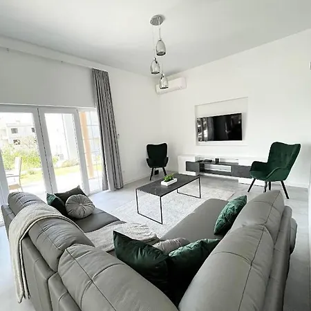 Luxury Vacation Dani Holiday home Kastela