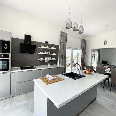 Luxury Vacation Dani Holiday home